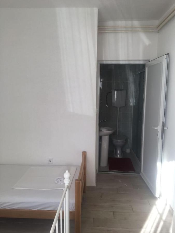 Apartments Nikovic Risan Exterior foto
